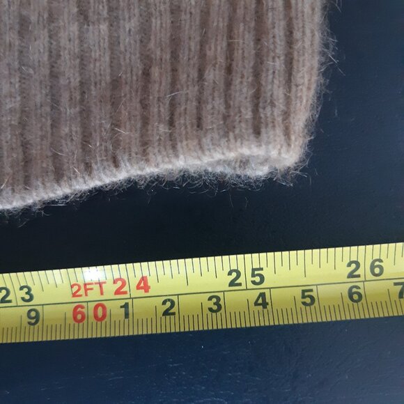 Native World SZ M Possum & Merino Wool Men's Cable Knit Tan Crewneck Sweater - Picture 13 of 14